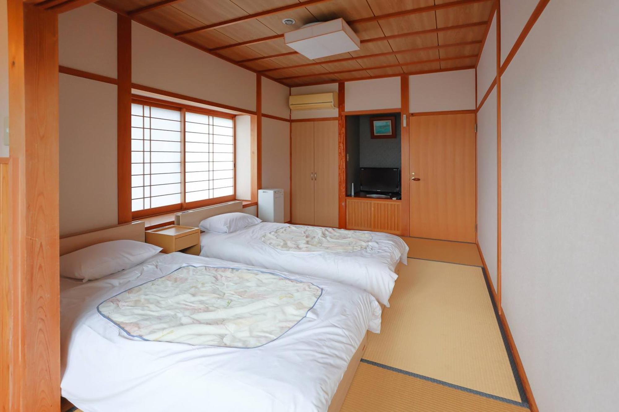 Jinpuso Hotel Miyazu Buitenkant foto