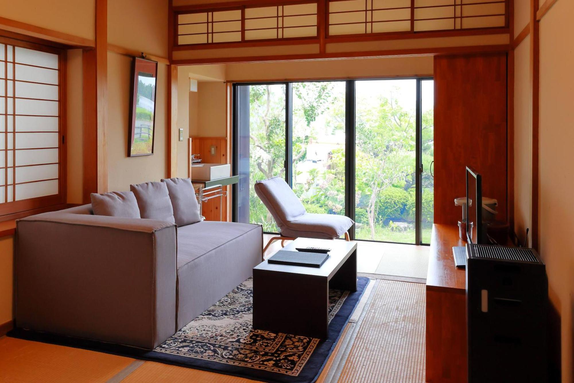 Jinpuso Hotel Miyazu Buitenkant foto